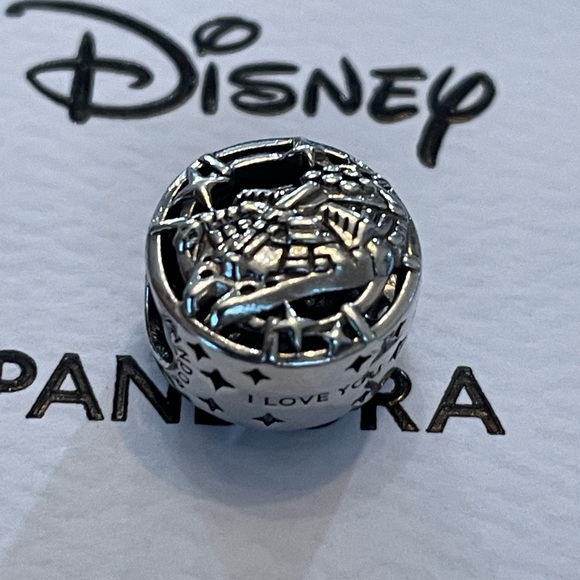NEW HTF Authentic Disney Star Wars x Pandora The Kiss charm Hans Solo and Leia - Picture 3 of 10